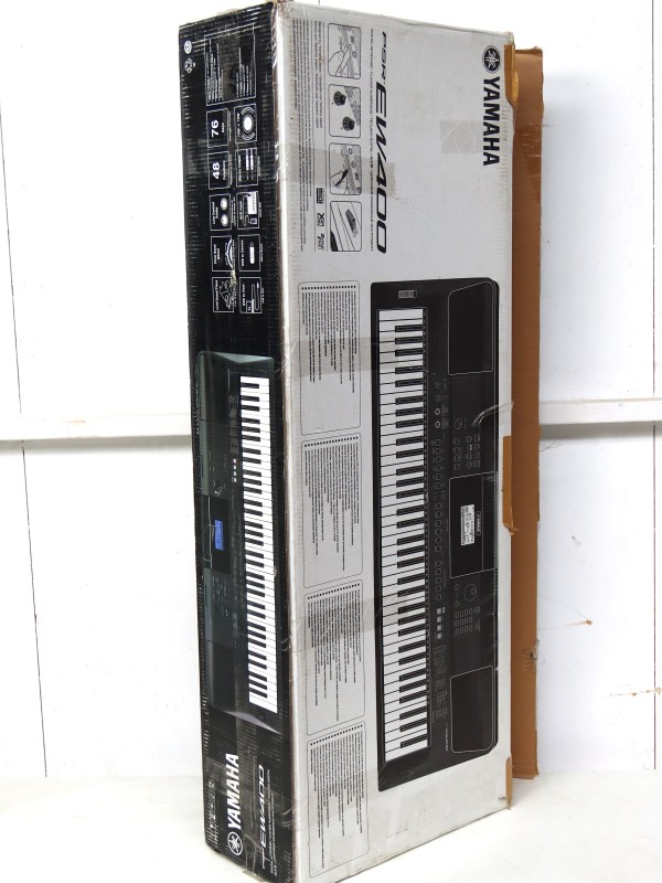 Yamaha Digital Keyboard EW400