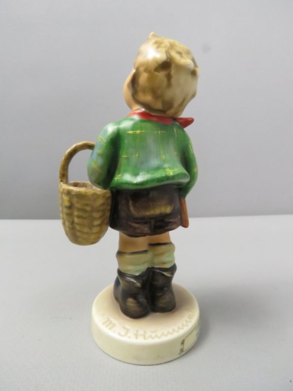 Hummel figuur Village boy