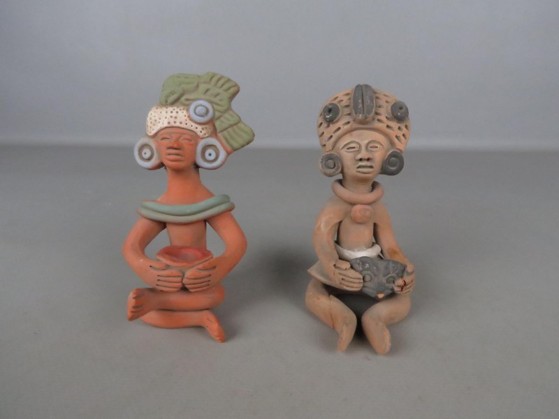 2 vintage terracotta Azteken beeldjes