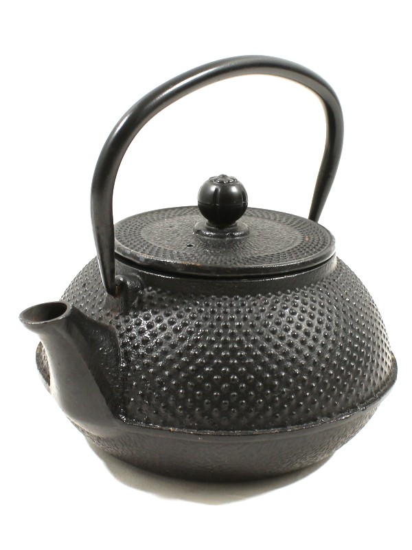 Gietijzeren theepot (B)