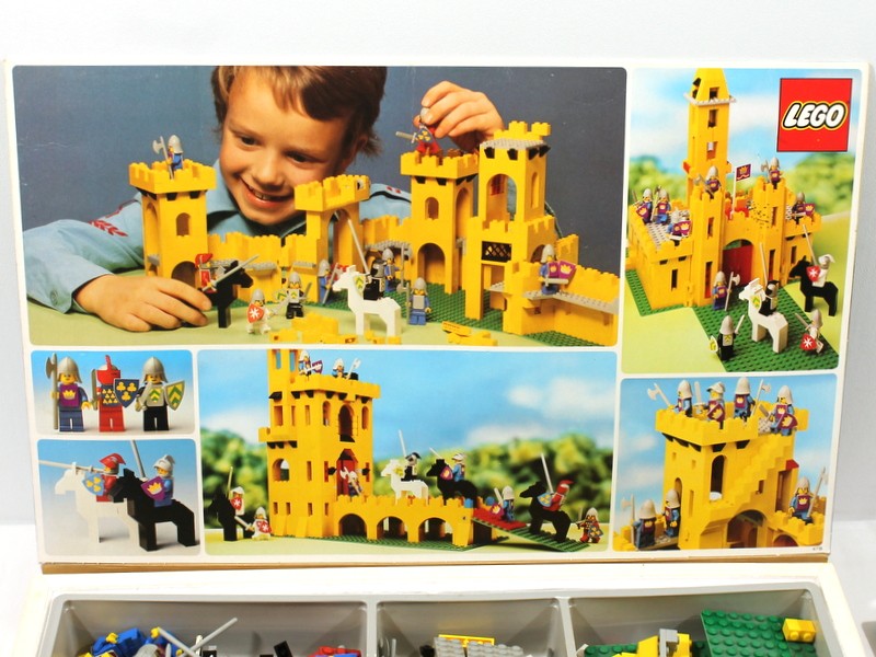 Vintage Lego 375 Castle