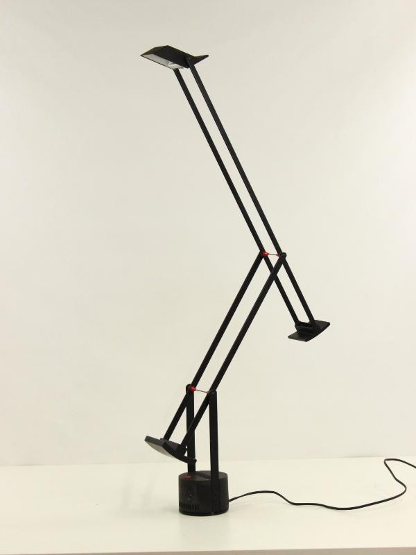 Bureaulamp Tizio 50 - Richard Sapper (1932-2015) voor Artemide