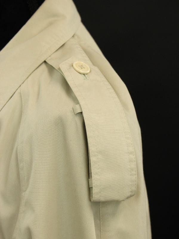 Mooie, vintage regenmantel (trench coat), gemerkt Yves Saint Laurent pour homme