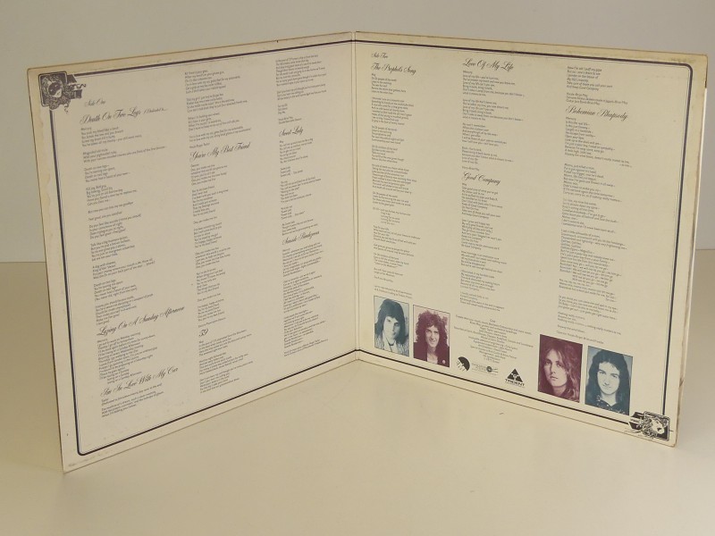 LP 'A Night At The Opera' - Queen