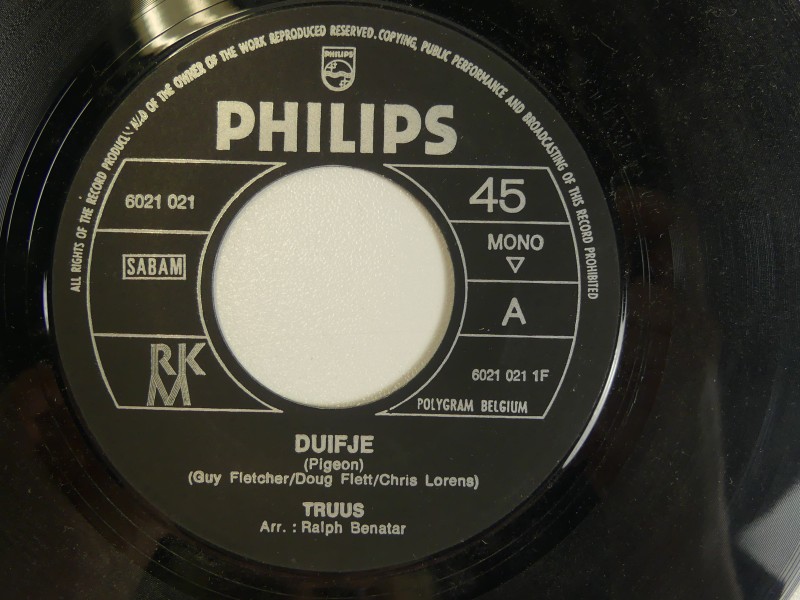 vinyl single Duifje - Truus