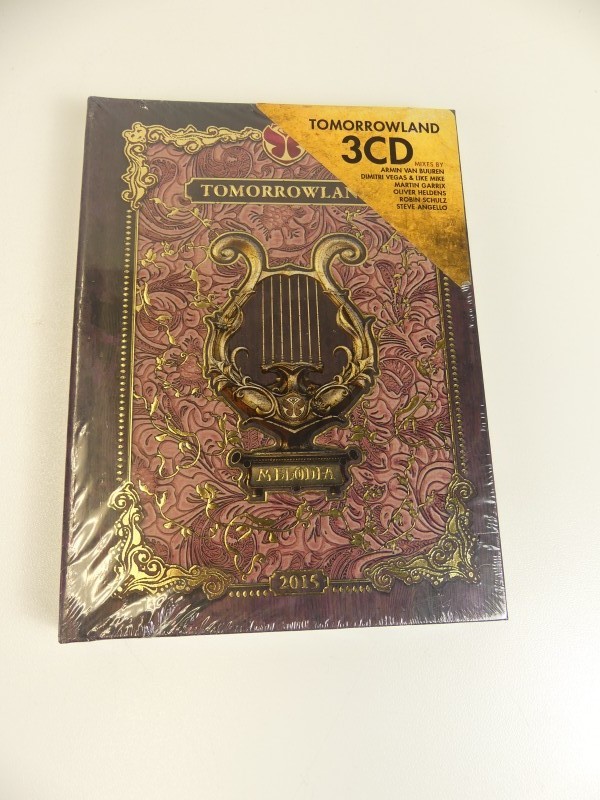 Collectie TomorrowLand Cd's + boeken