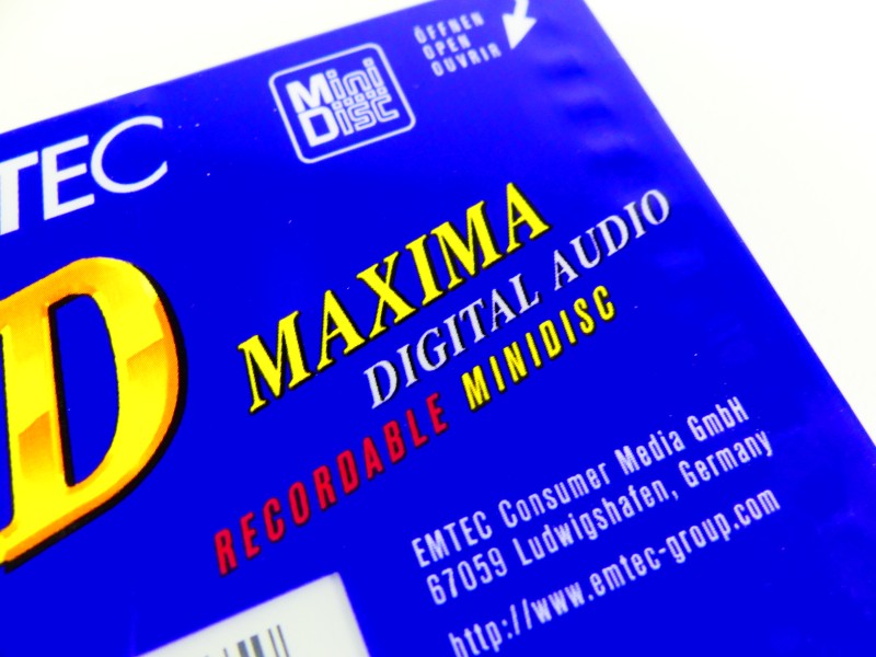 18 minidiscs TDK en EMTEC