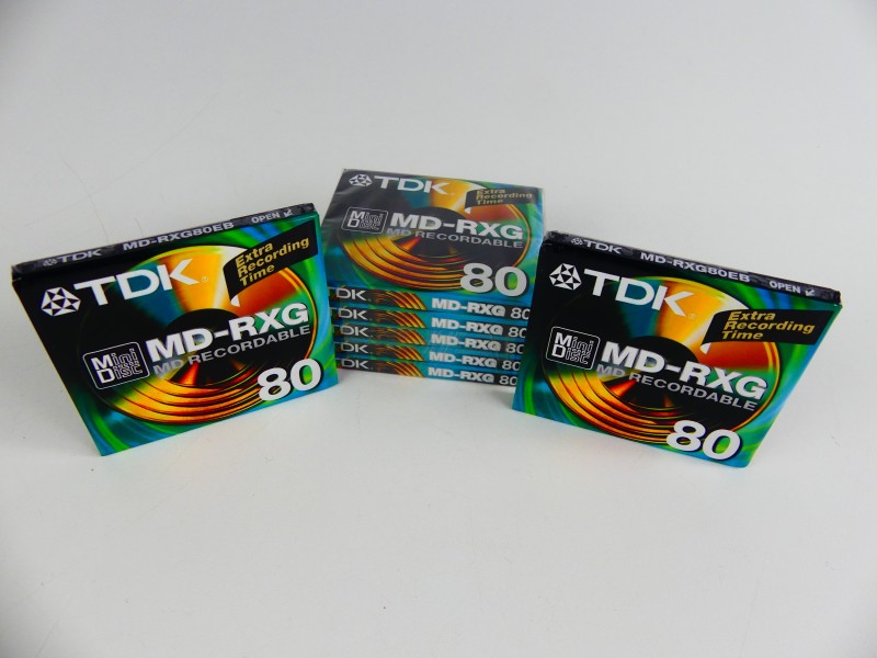 18 minidiscs TDK en EMTEC