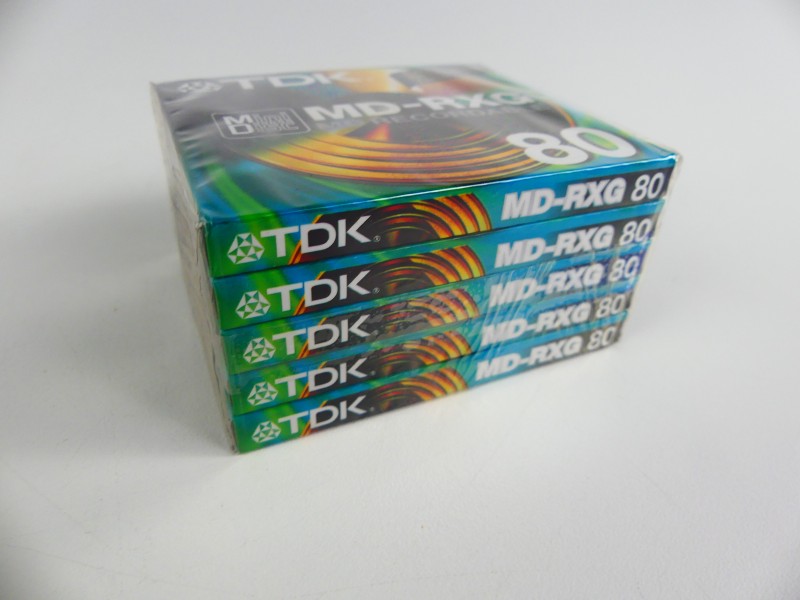 18 minidiscs TDK en EMTEC