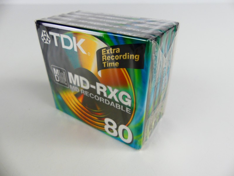 18 minidiscs TDK en EMTEC