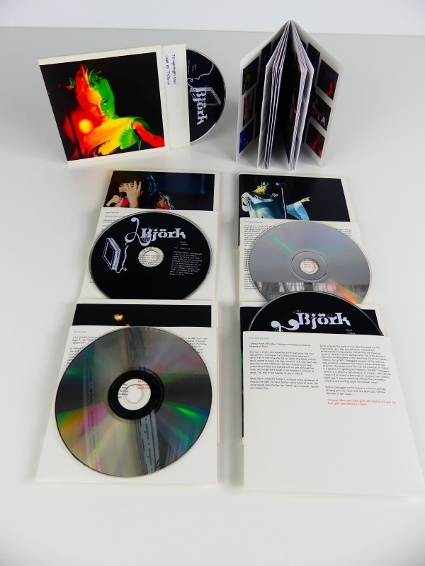 Björk – Livebox