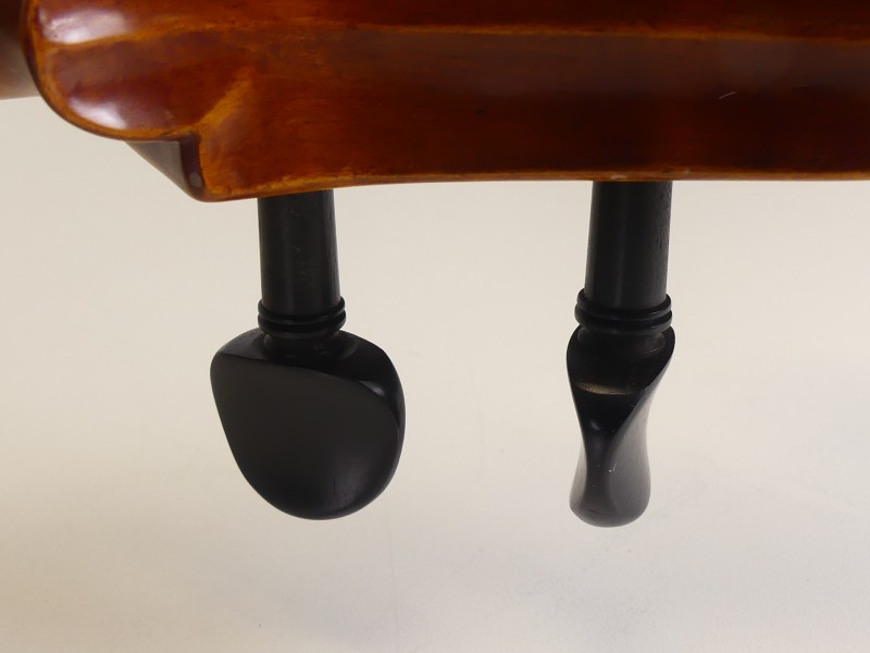 Sandner Cello