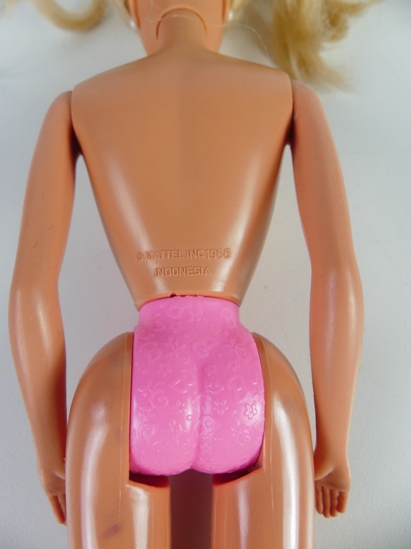 Vintage Barbie Koffer + poppen