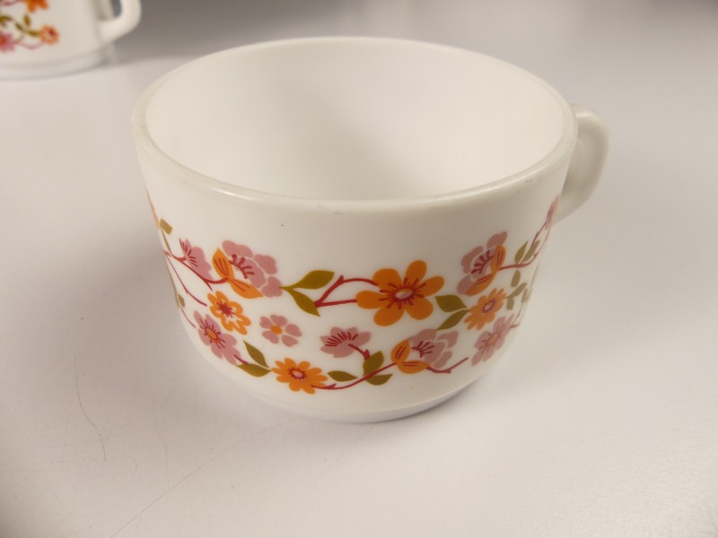 Vintage servies - Arcopal Lotus