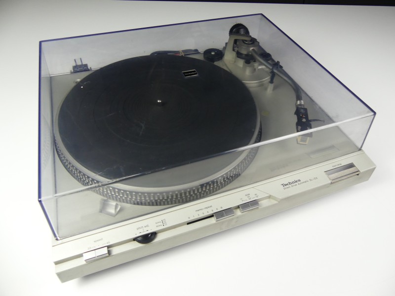 Technics SL-D3 Platenspeler