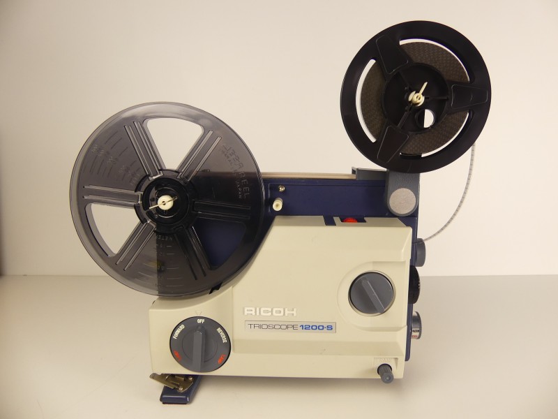 Ricoh 8mm Projector + Film