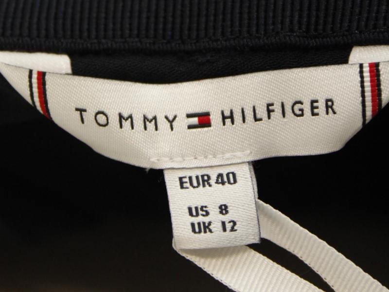 Mooie plooirok gemerkt Tommy Hilfiger - Nieuw met labels