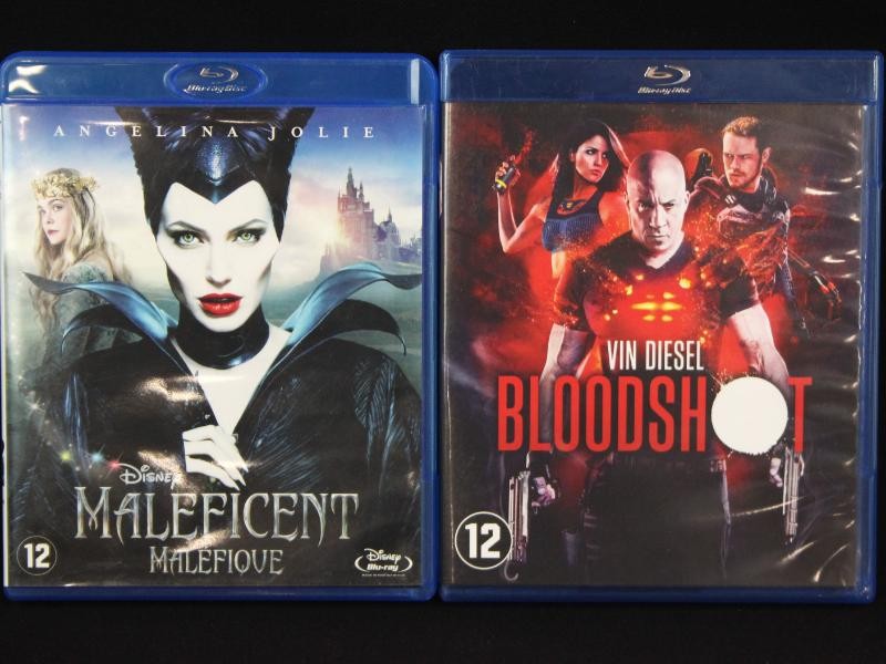 16 Blu-Ray films