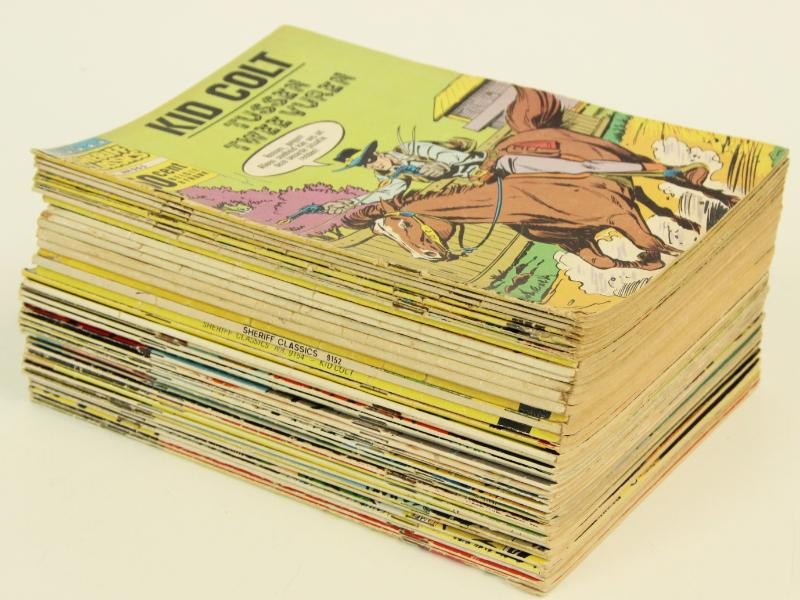 40 comics Sheriff Classics