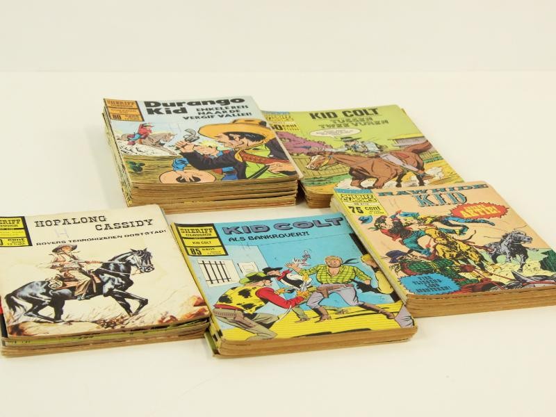 40 comics Sheriff Classics