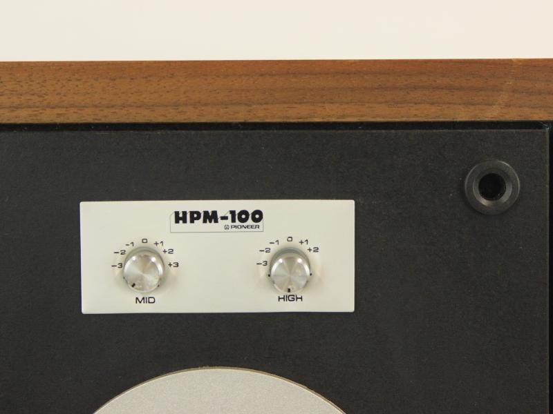 Pioneer HPM-100 4-weg, 4-speaker basreflexsysteem