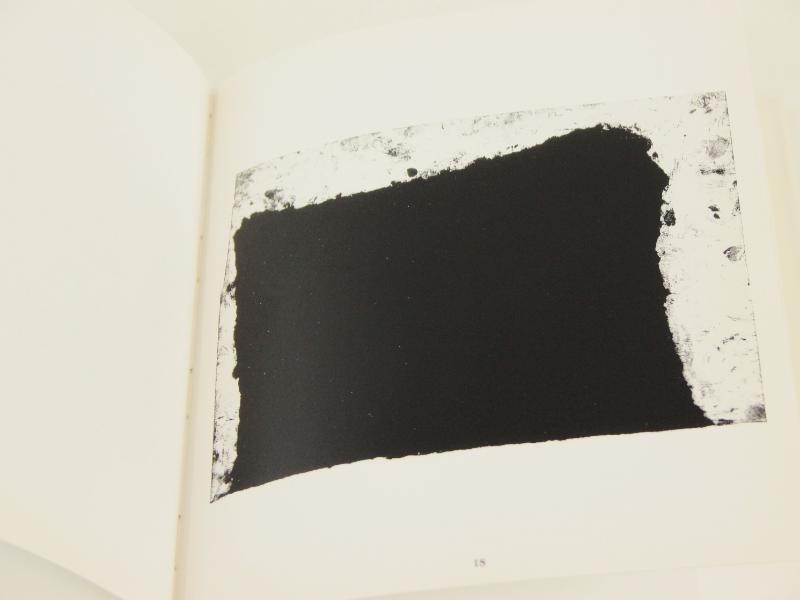 Richard Serra - Drawings and etchings from Iceland - Mattthew Marks gallery