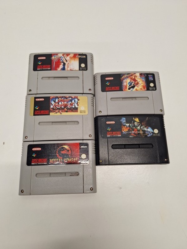 Lot van 5 Super Nintendo games (1)