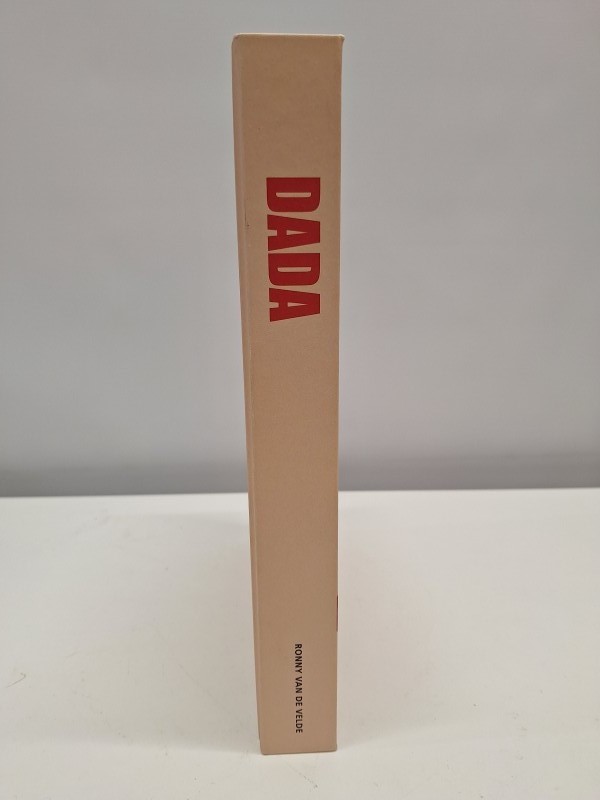 Boek: Dada in Knokke