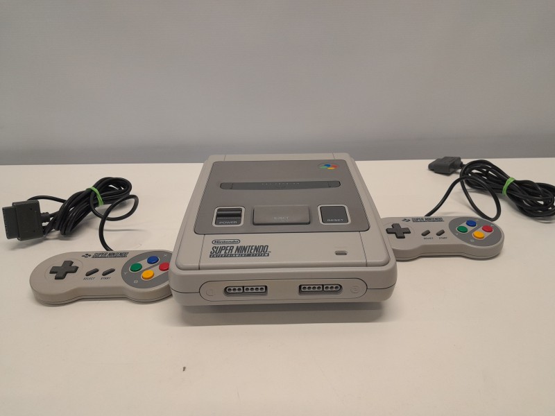 Super Nintendo game console