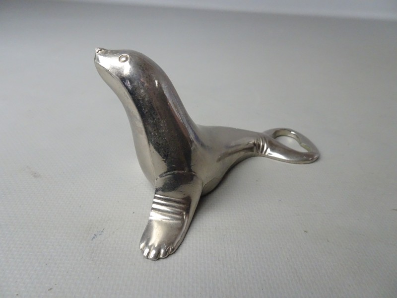 Metalen design zeehond flessenopener