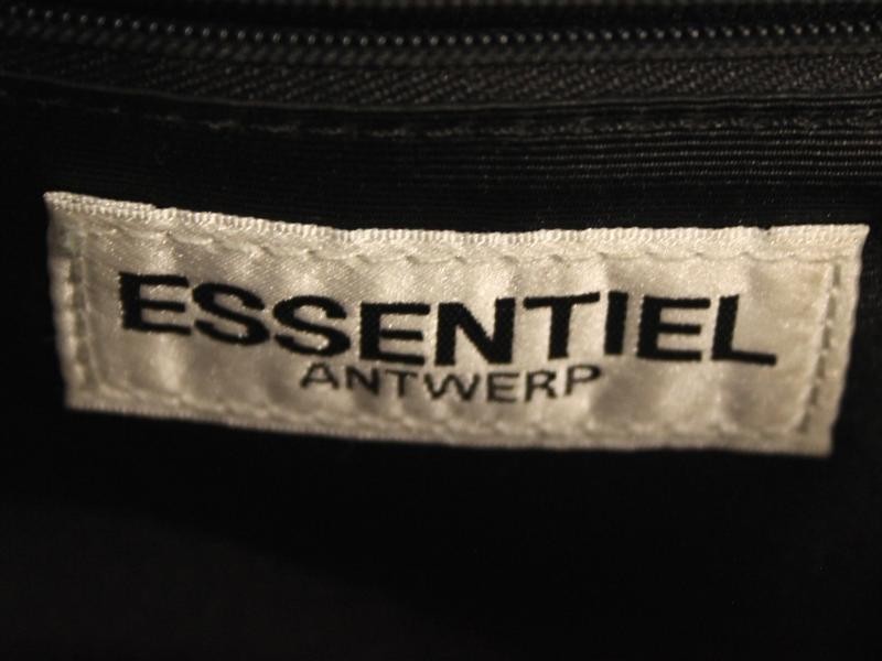 Klein, groen/wit vintage handtasje gemerkt Essentiel Antwerp