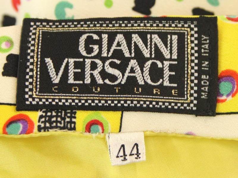 Prachtig rokje gemerkt Gianni Versace Couture