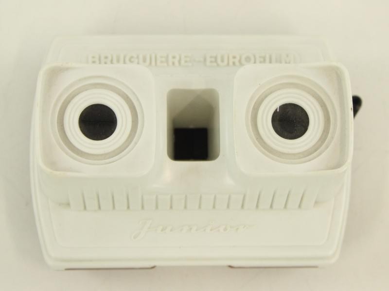 2 Bruguire Stereo Viewer + 12 stereokaarten