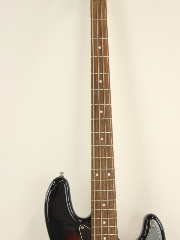 Fender Modern Player Jazz Bass® (2011-2013)