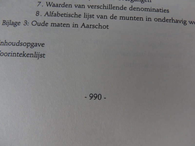 2 delen hardcover boeken "Geschiedenis van het oude Graafschap van de stad en de Parochie den Lande en Hertogdomme van Aarschot