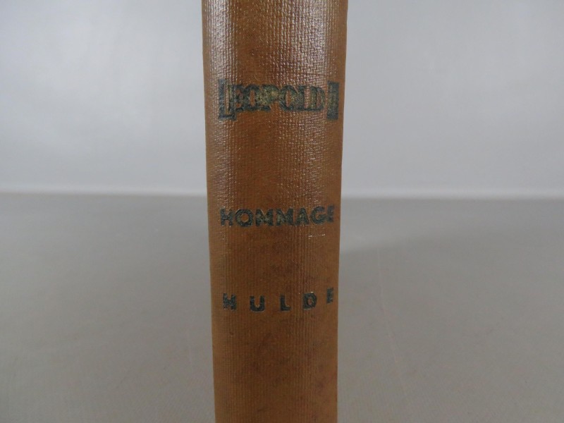 Vintage hardcover Leopold 3 boek - Onze geliefde Koning