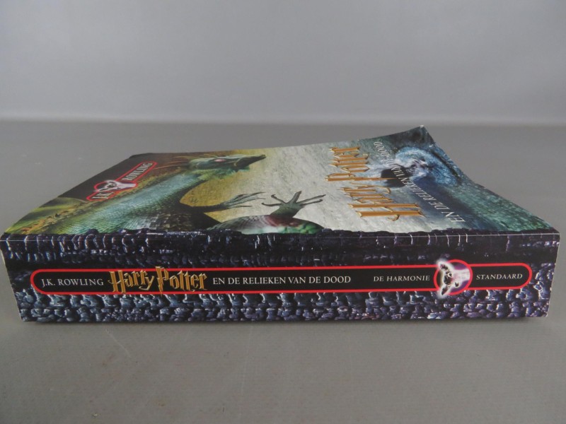 Harry Potter en de relieken van de dood - paperback 1ste druk