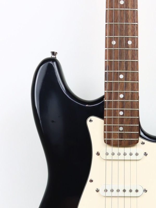 C. Giant Stratocaster Elektrische Gitaar