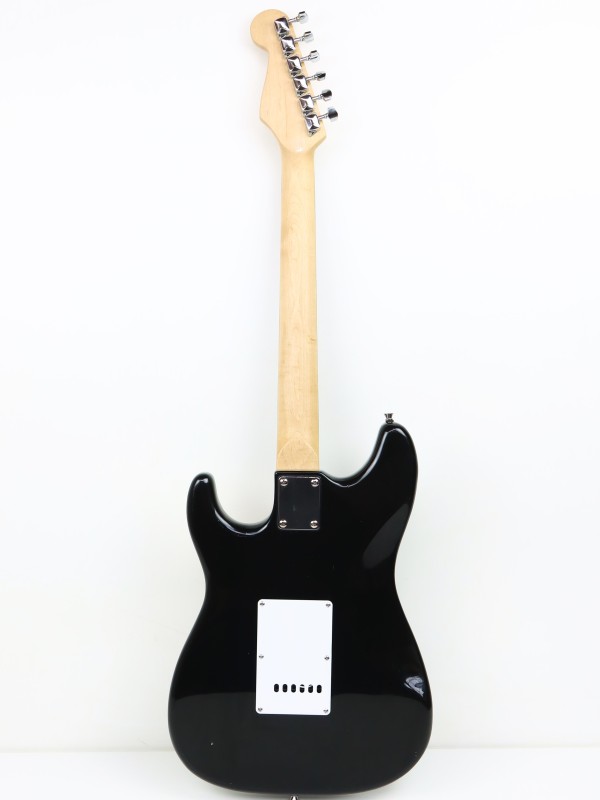 C. Giant Stratocaster Elektrische Gitaar