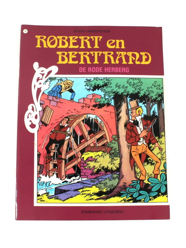 Vijf vintage albums 'Robert en Bertrand'