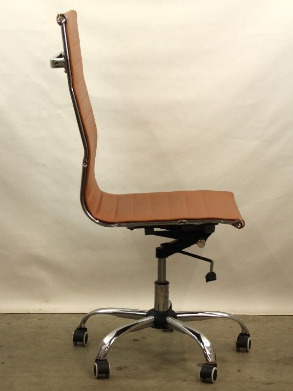 Bureaustoel in de stijl van Herman Miller