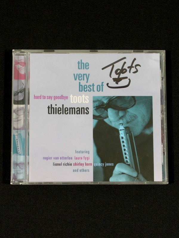 Vintage CD - Hard to say goodbye - the very best of Toots Thielemans (gesigneerd)