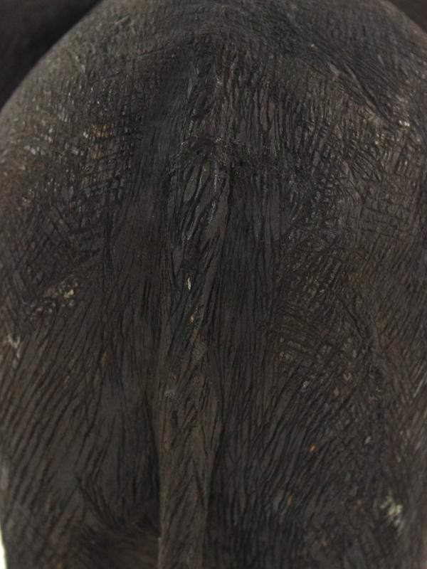 Heel knappe, vintage olifant, volledig uit hout