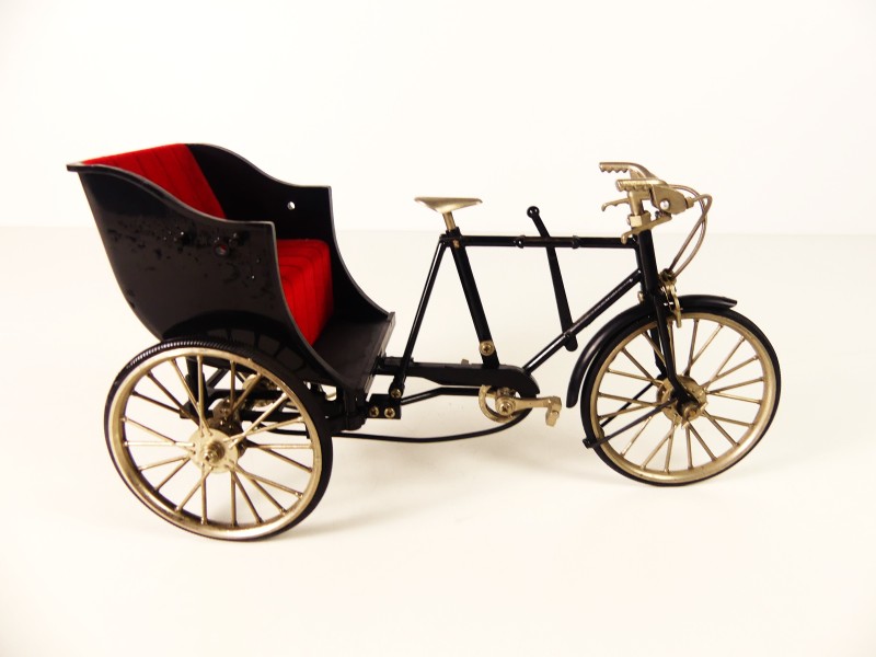 Miniatuur replica - Zwart Rood Fiets