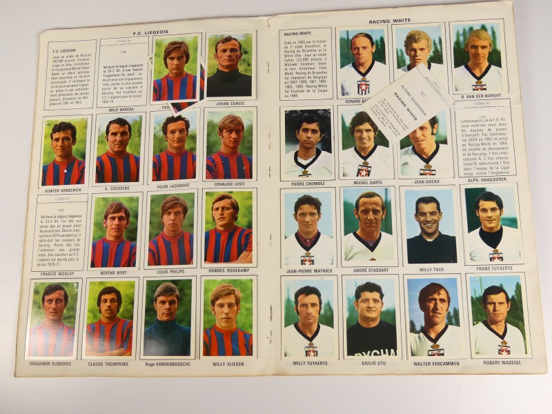 Lot - Voetbal kaarten en chromoalbums