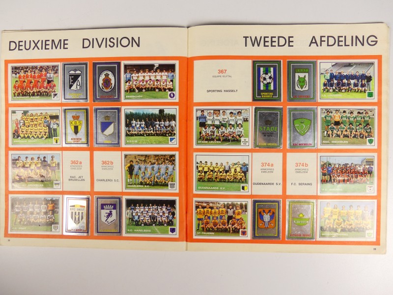 Lot - Voetbal kaarten en chromoalbums