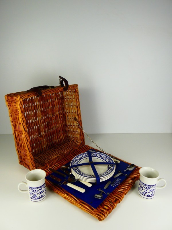 Picnic Koffer - Brookes Baskets