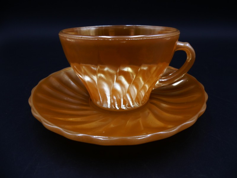 Vintage koffieservies Fire King hittebestendig serviesonderdelen