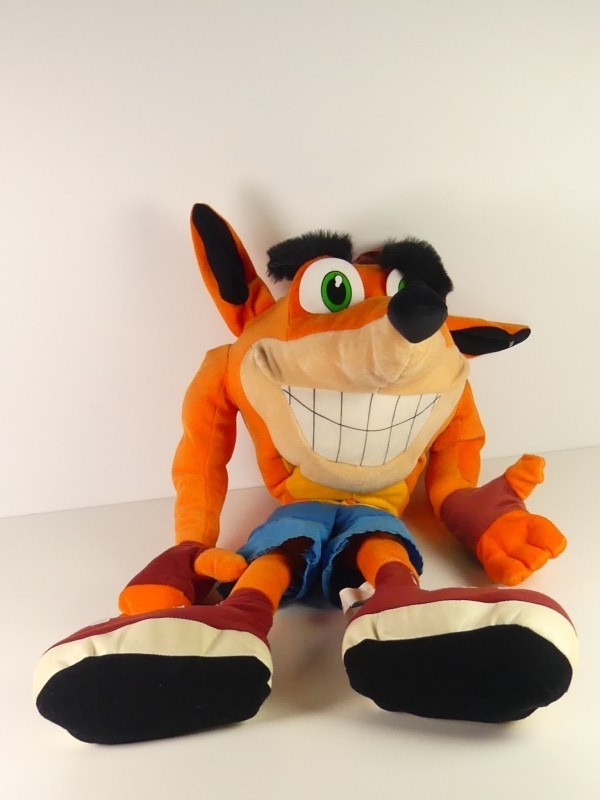 Crash Bandicoot plush + Playstation 1 Spel