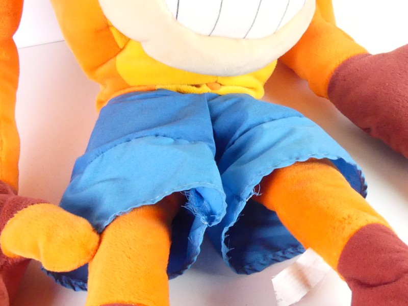 Crash Bandicoot plush + Playstation 1 Spel